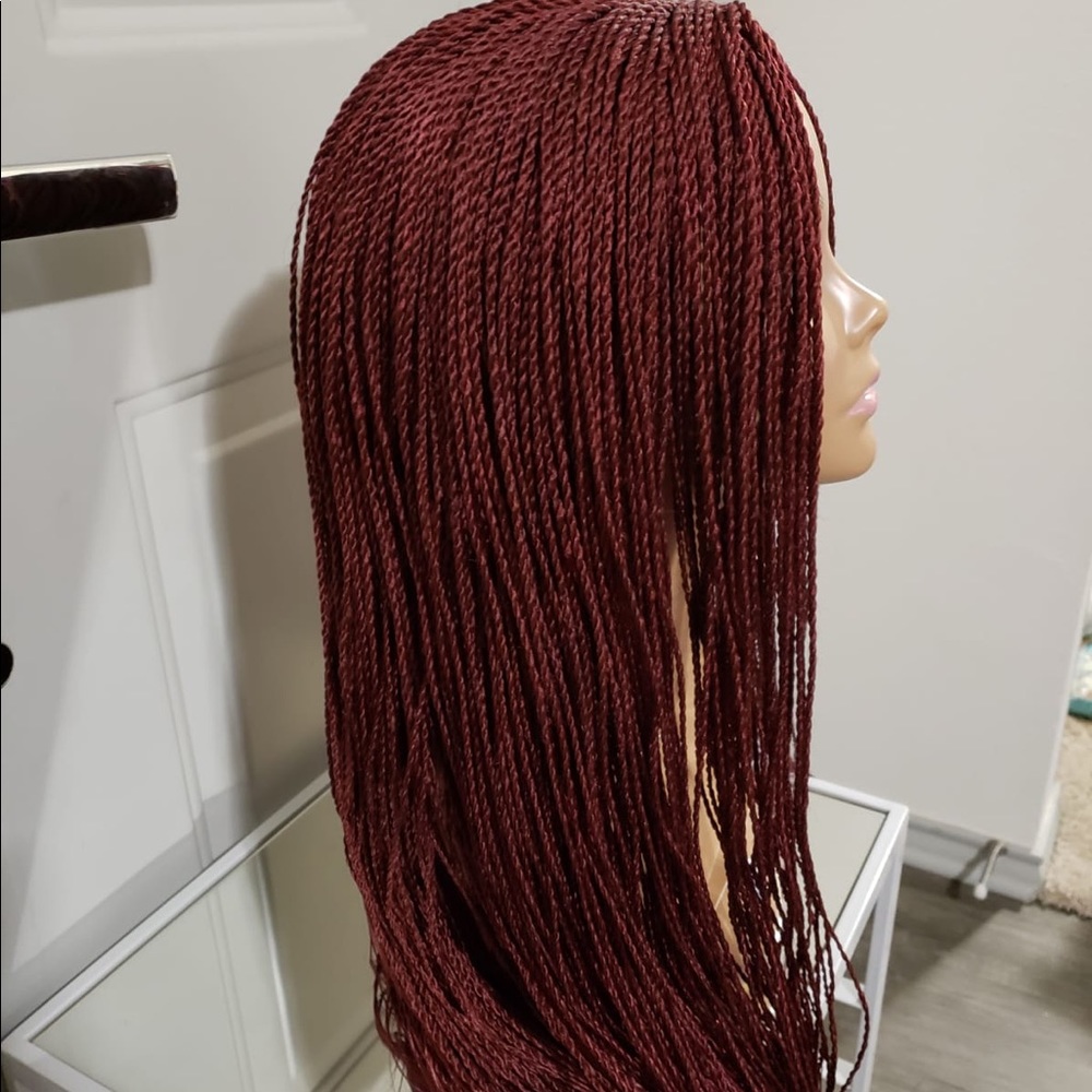 Braided wig - Picture 5 of 7